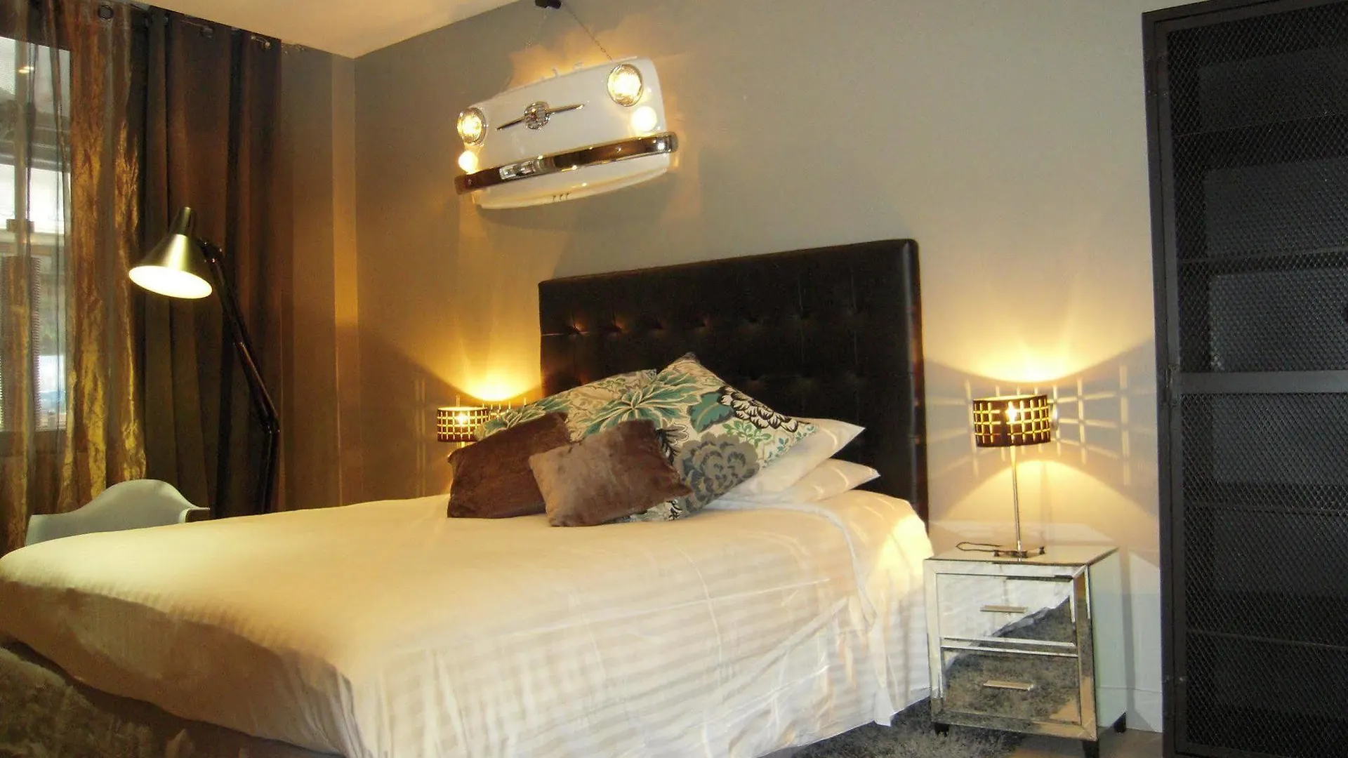 Ze Otel 4*