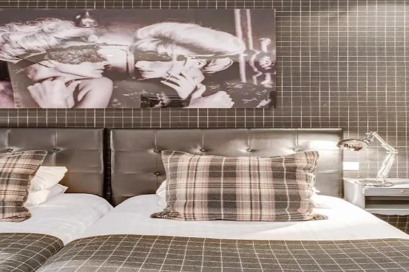 Otel Ze Paris